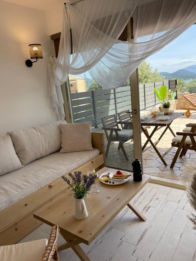 En Lefko Boutique Apartments นิเกียนา ภายนอก รูปภาพ