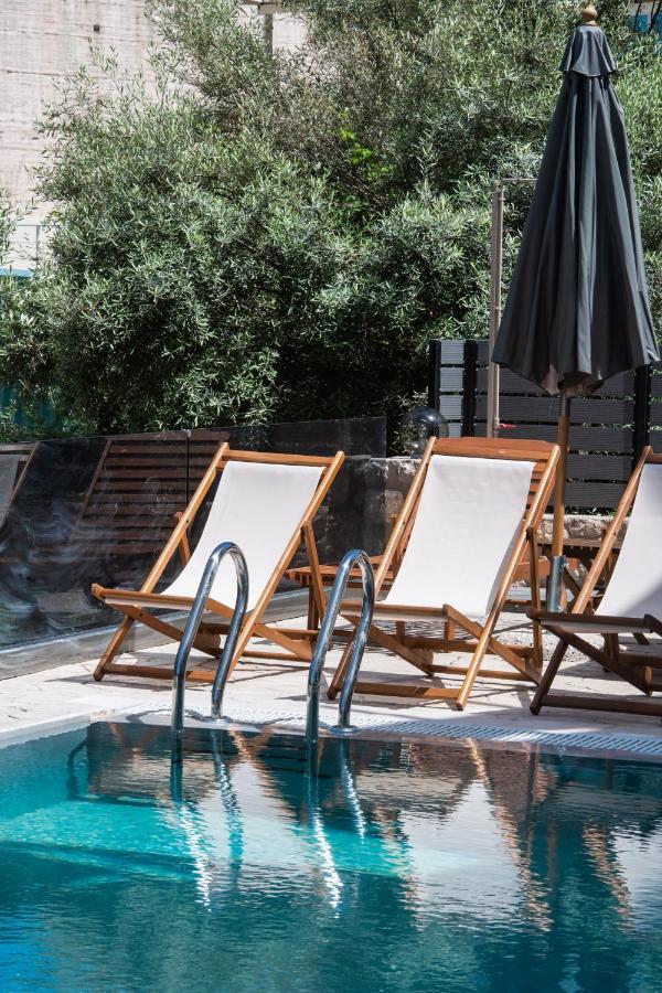 En Lefko Boutique Apartments นิเกียนา ภายนอก รูปภาพ
